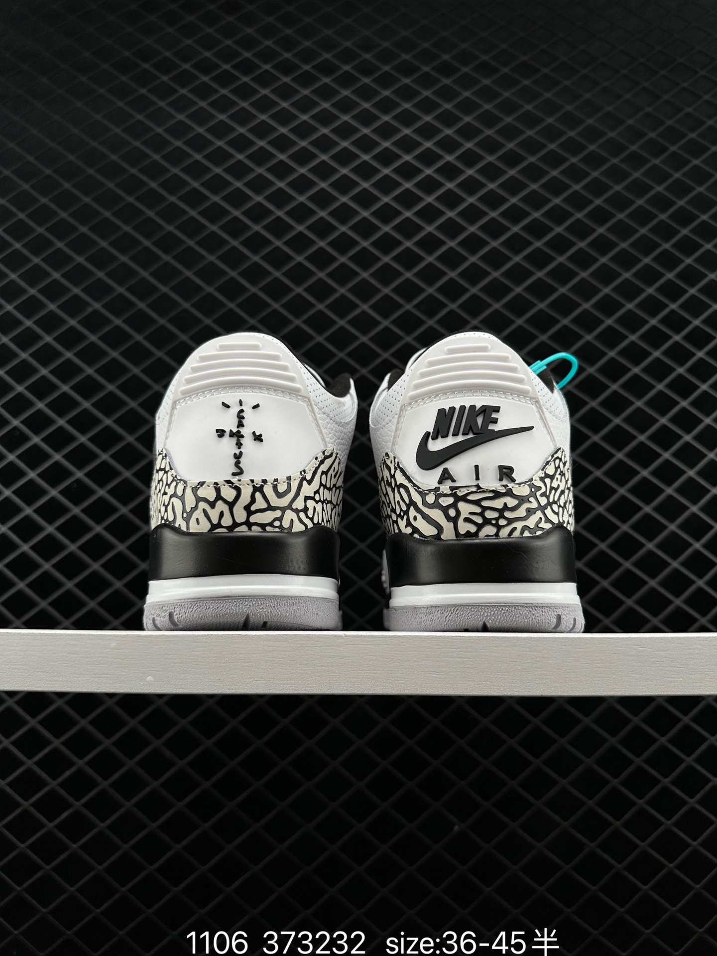 Air Jordan 3 Retro ”Hide and Sneak“